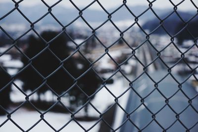 chainlink fence