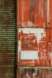 Full frame shot of rusty metal wall