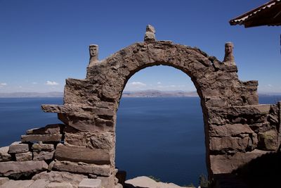 Arch in taquile island