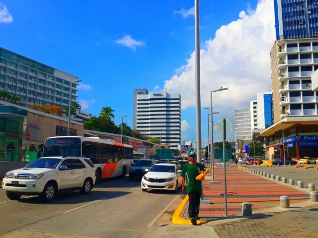 Estación Iglesia del Carmen - Metro de Panamá