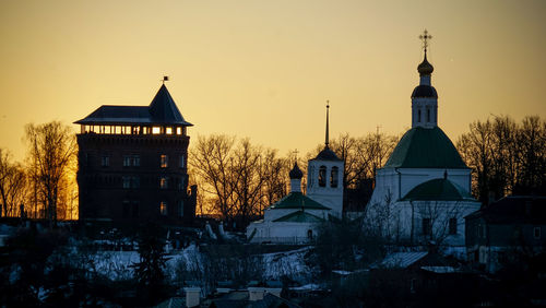 Vladimir, russia , water tower and vladimir cherry museum. sunset