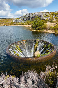 Landscape in lake lagoa comprida lagoon in serra da estrela, portugal