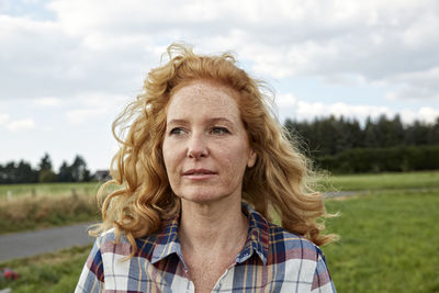 Portrait of woman in the countryside