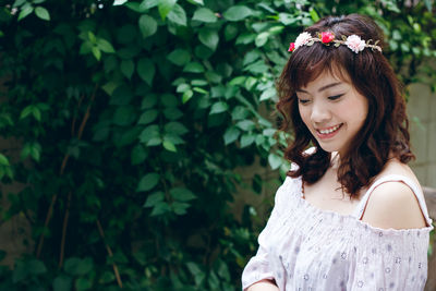 Portrait of a smiling young woman