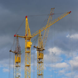 crane - construction machinery