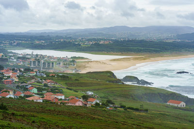 High angle view of the frouxeira or valdoviño beach in a coruña, galicia, spain. atlantic ocean.