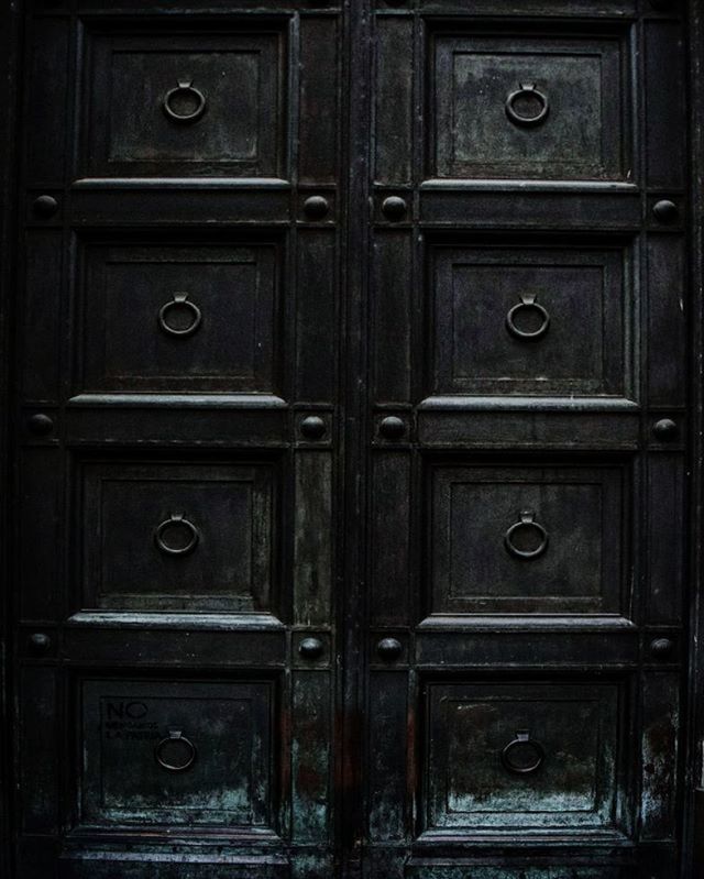 door, full frame, wood - material, closed, protection, backgrounds, security, safety, wooden, close-up, wood, metal, old, pattern, built structure, lock, no people, textured, outdoors, day