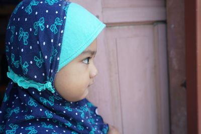 Toddlers wear hijab