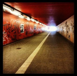 Illuminated tunnel