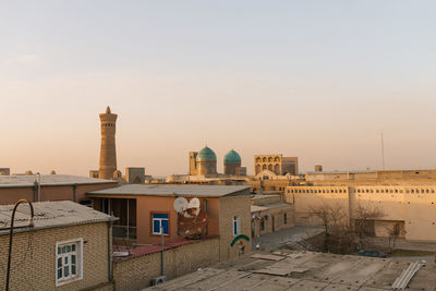 Bukhara, uzbekistan. december 2022. view of the old town at sunset