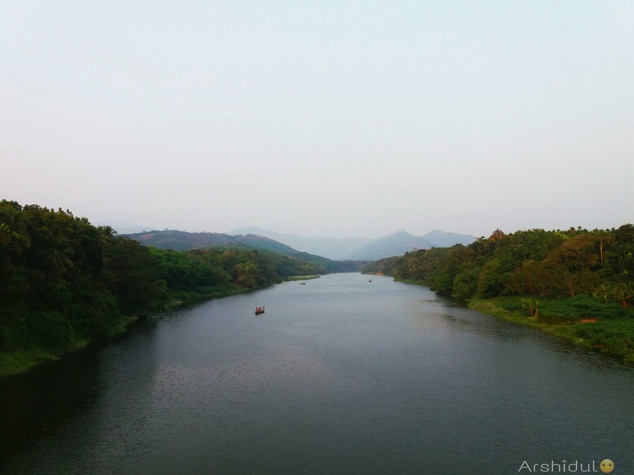 SCENIC VIEW OF RIVER AGAINST SKY