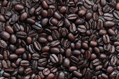 Full frame shot of roasted coffee beans