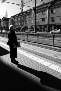 People on city street