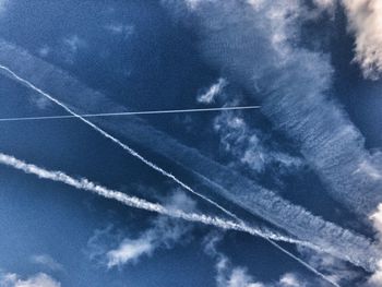 Low angle view of vapor trail in sky