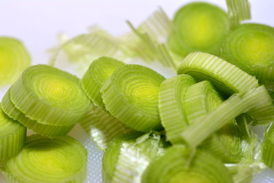 Close-up of chopped spring onion 
