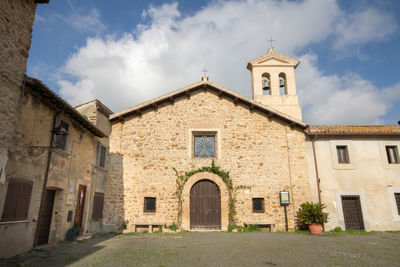 The 16th century church of the holy cross of sasso cerveteri,situated at the foot of monte santo.