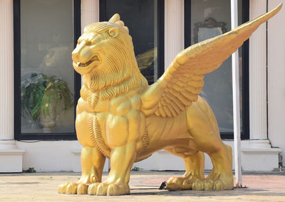 sculpture