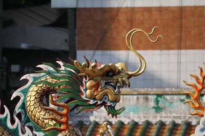 Dragon statue outside temple