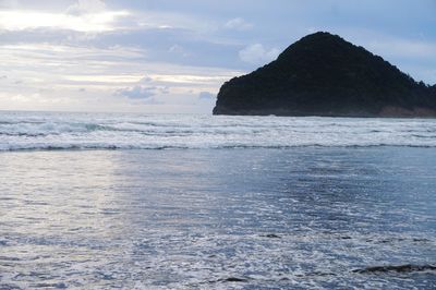 Scenic view of sea against sky