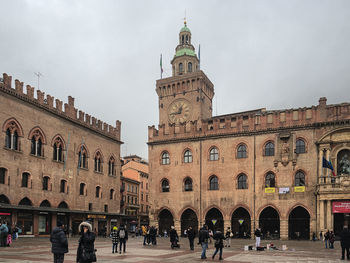 Daccursio palace, piazza maggiore, bologna, italia