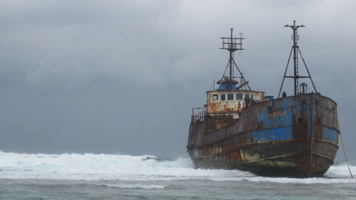 A storm day pic of the old ship in rocky cay at san andres, a beautiful snorkeling point.