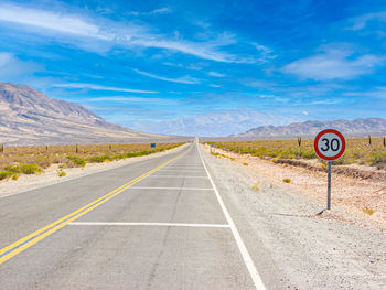Road to nowhere , north west argentina. ridiculously low speed limit.