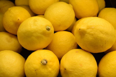 Full frame shot of oranges