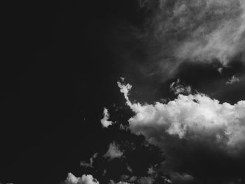 Low angle view of cloudy sky