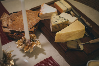 High angle view of chopped bread on cutting board