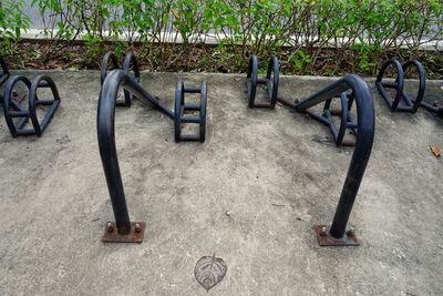 Metal structure