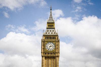 Low angle view of big ben against sky