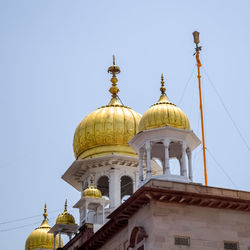 Gurudwara sis ganj sahib is one of the nine historical gurdwaras in old delhi in india