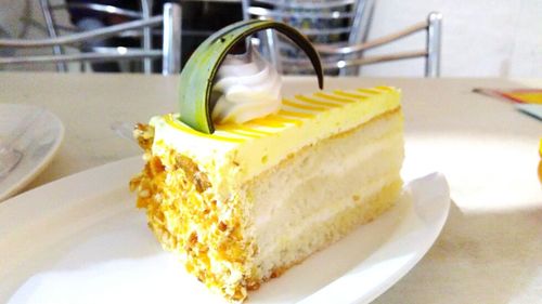 Close-up of cake in plate on table