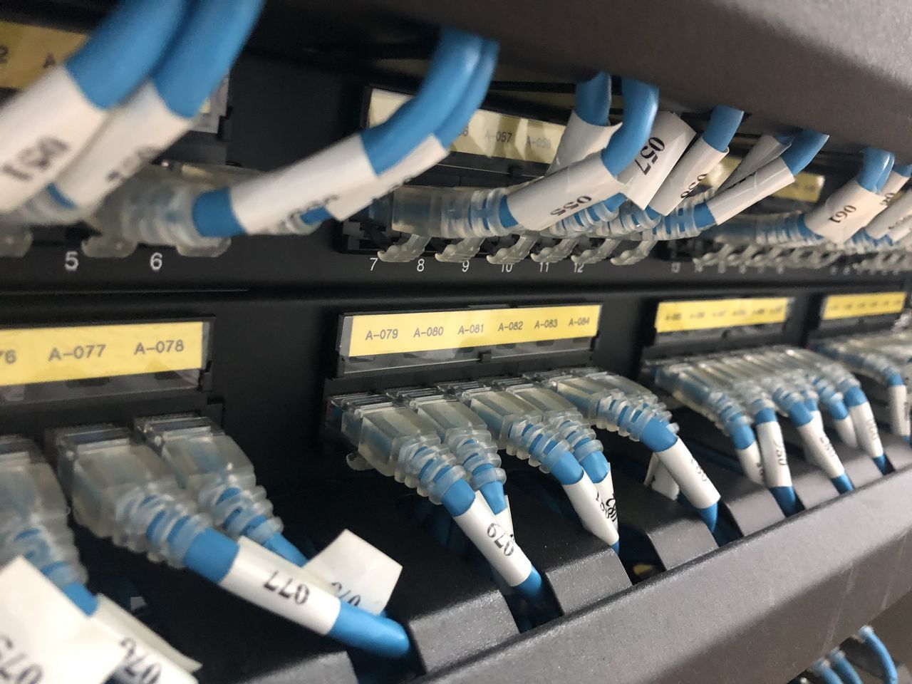 CLOSE-UP OF COMPUTER KEYBOARD ON CABLE