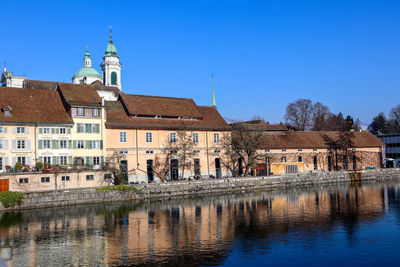 Solothurn, switzerland, 15. january 2022, view along the aare river to the city of solothurn.