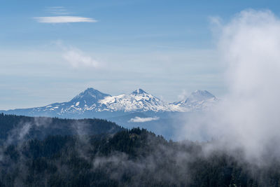 View of the three sisters from the observation deck on top of iron mountain.