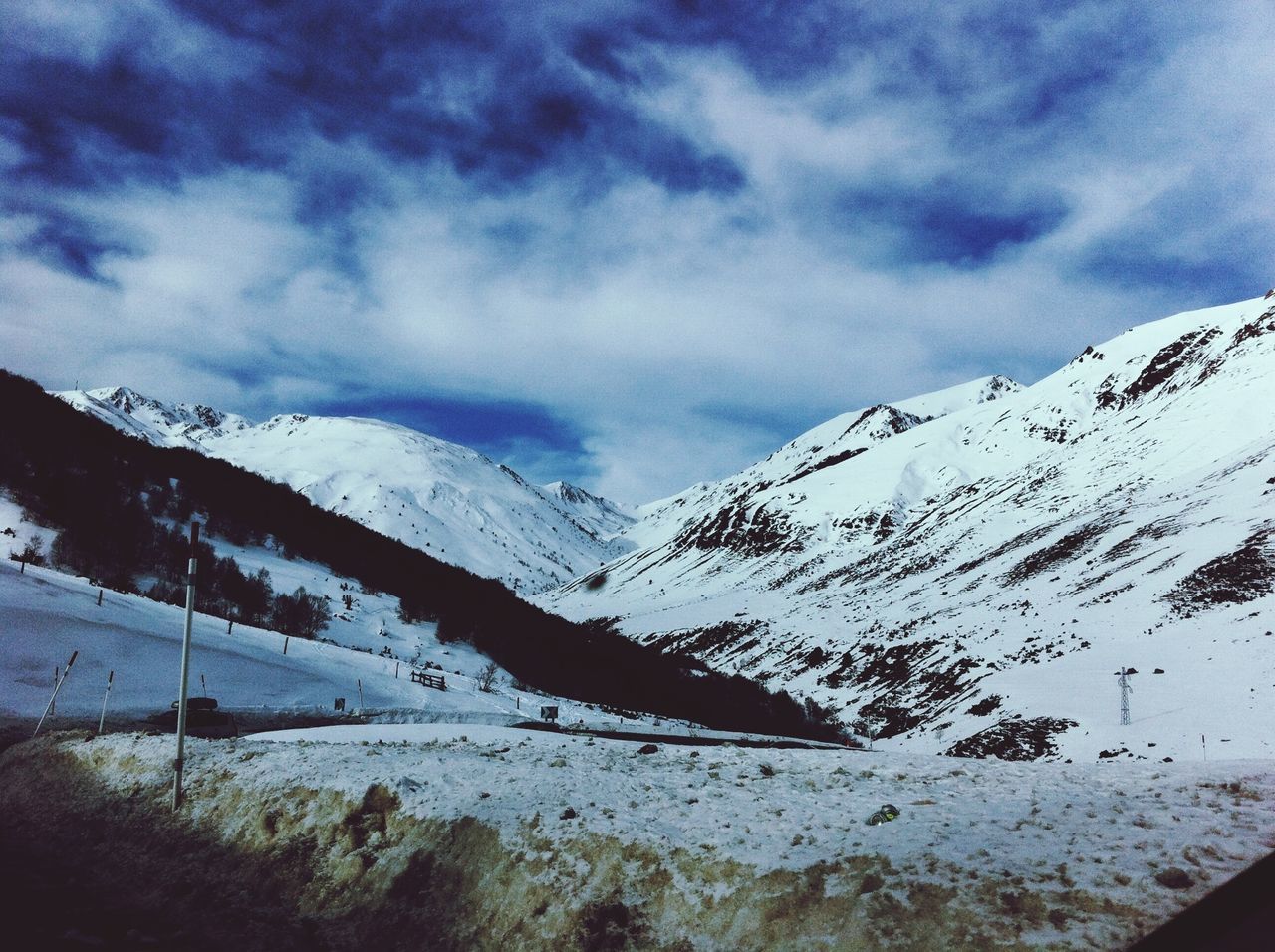 snow, winter, cold temperature, mountain, sky, weather, season, mountain range, tranquil scene, cloud - sky, tranquility, snowcapped mountain, scenics, beauty in nature, landscape, nature, cloudy, covering, cloud, frozen