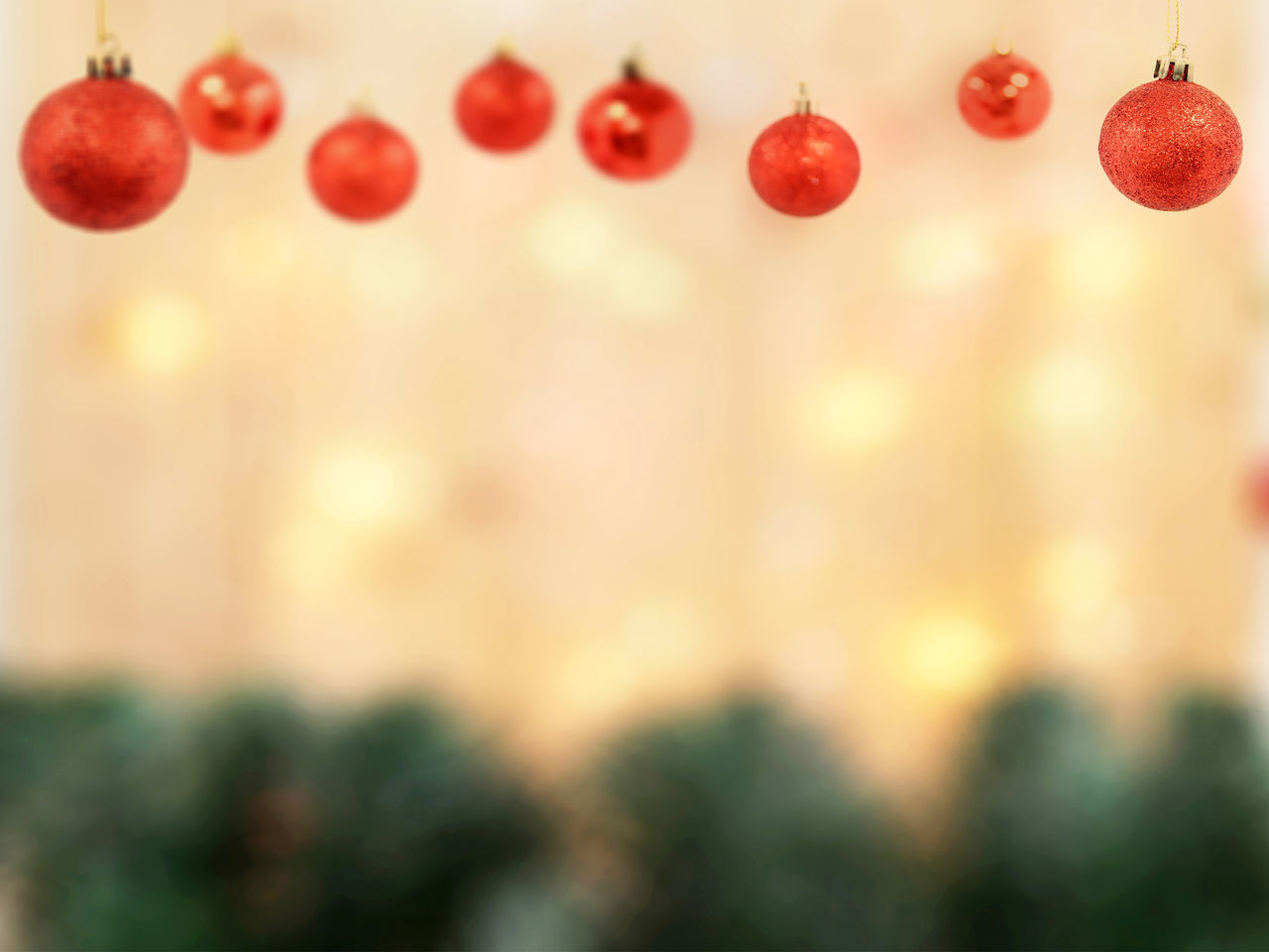 CLOSE-UP OF CHRISTMAS DECORATIONS HANGING ON TREE