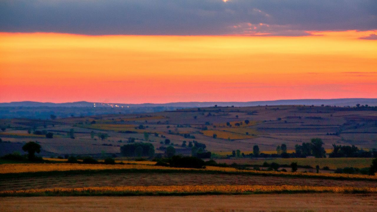 SCENIC VIEW OF LANDSCAPE DURING SUNSET