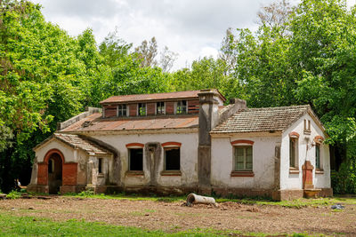 Built structures in park