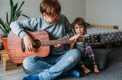 Man playing guitar