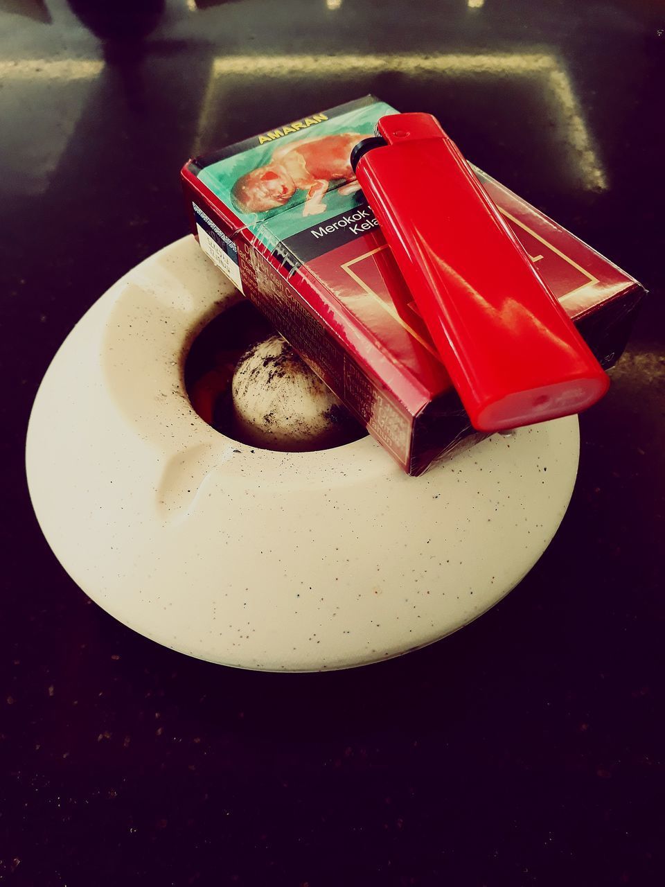 HIGH ANGLE VIEW OF DESSERT ON TABLE