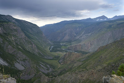 The greatness and beauty of the altai passes and gorges, the beauty floating in the air