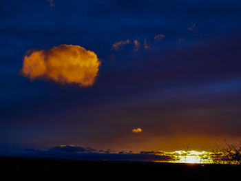 Scenic view of dramatic sky over sea