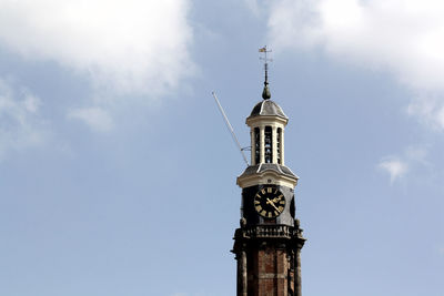 Low angle view of tower of building against sky