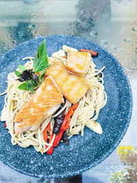 Salmon spaghetti