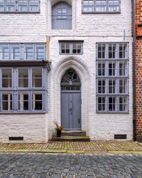 Beautiful ciytscape with medieval colorful architecture in lüneburg, lower saxony, germany