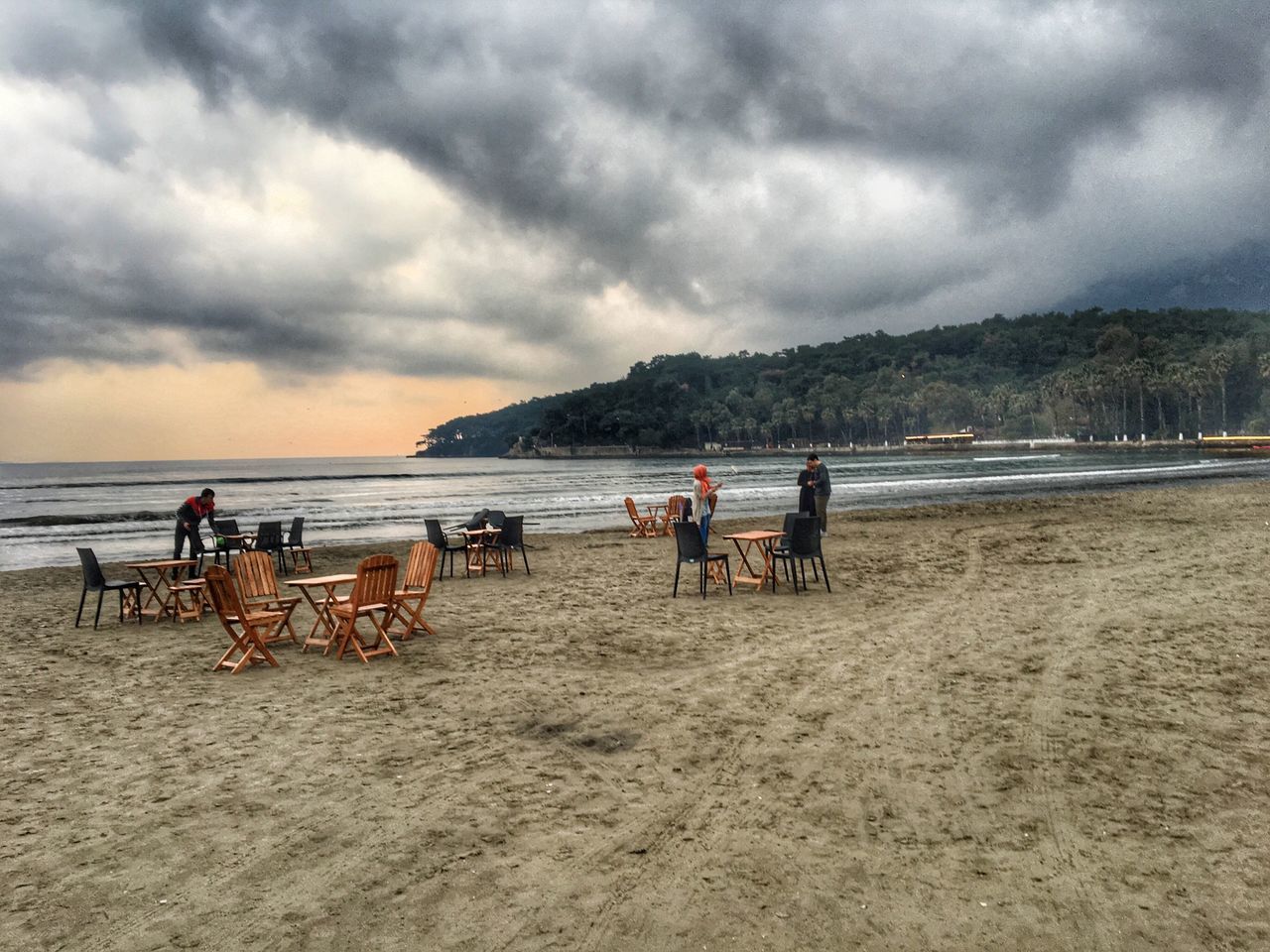 sky, nature, cloud - sky, sea, beauty in nature, beach, water, scenics, sand, tranquility, outdoors, mountain, real people, day, group of people, men, people