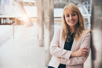 Portrait of a smiling young woman