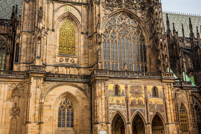 Facade of the metropolitan cathedral of saints vitus, wenceslaus and adalbert in prague